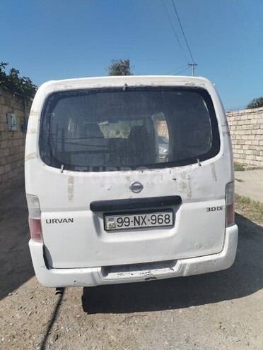 Nissan Urvan 2005, 475,000 km - 3.0 l - Sumqayıt