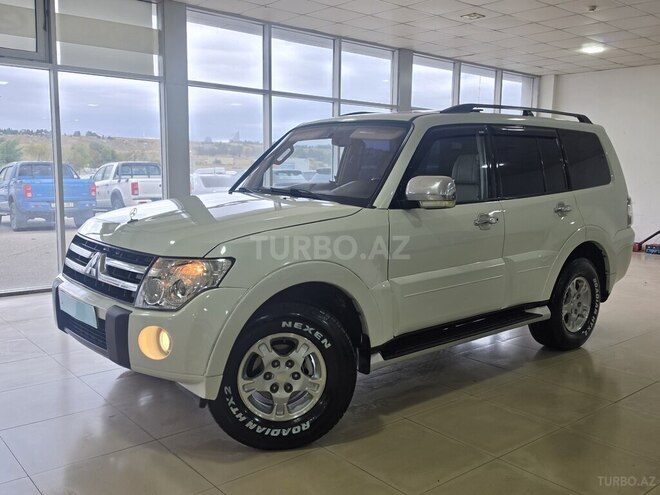 Mitsubishi Pajero 2008, 183,000 km - 3.0 l - Bakı