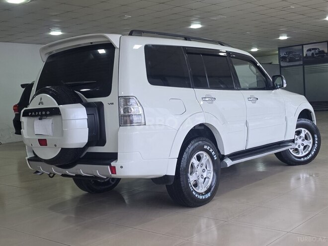 Mitsubishi Pajero 2008, 183,000 km - 3.0 l - Bakı