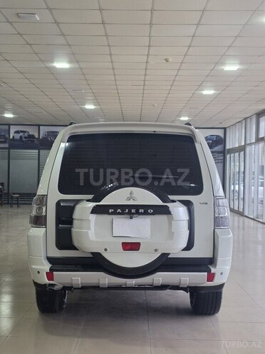 Mitsubishi Pajero 2008, 183,000 km - 3.0 l - Bakı