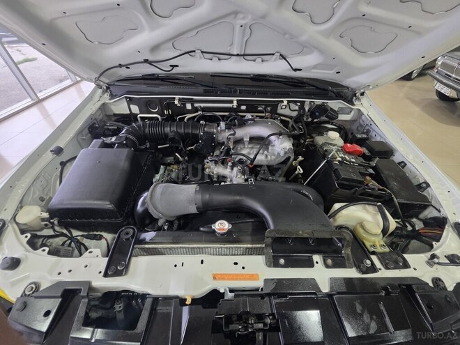 Mitsubishi Pajero 2008, 183,000 km - 3.0 l - Bakı