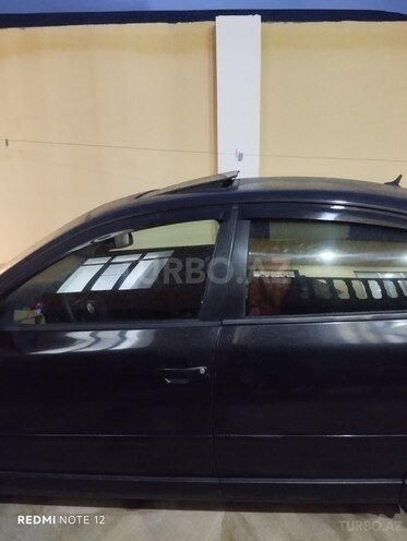 Volkswagen Passat 2000, 327,346 km - 1.8 l - Bakı