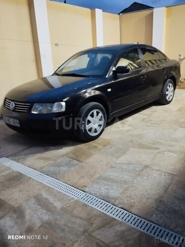 Volkswagen Passat 2000, 327,346 km - 1.8 l - Bakı