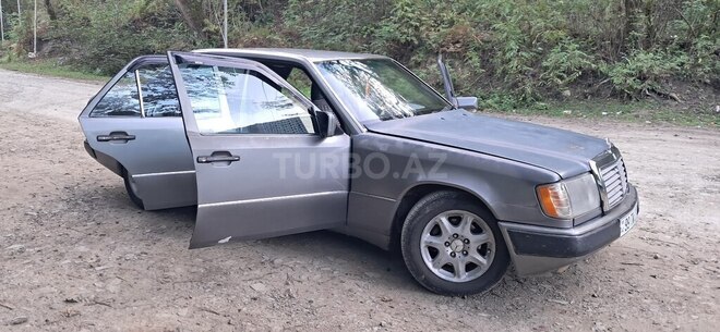 Mercedes 250 D 1991, 488,000 km - 2.5 л - Astara