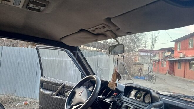 Mitsubishi Pajero 1995, 570,000 km - 2.8 l - Füzuli