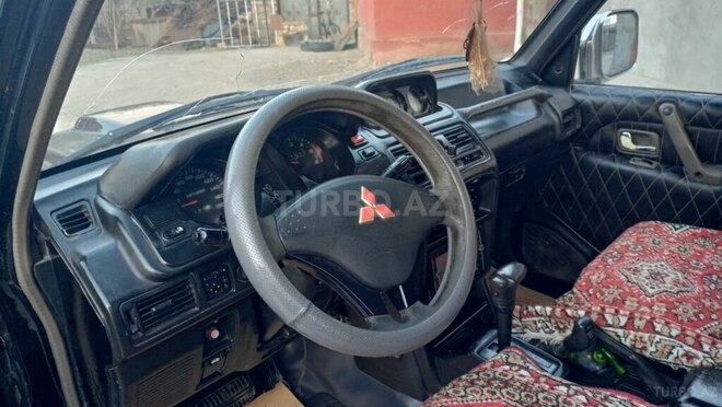Mitsubishi Pajero 1995, 570,000 km - 2.8 l - Füzuli