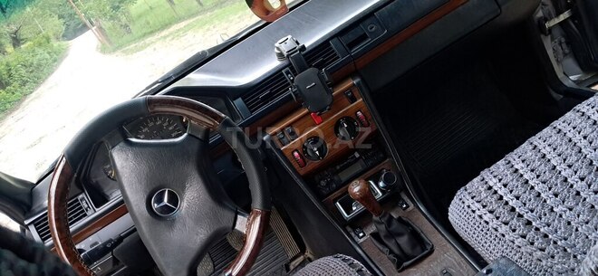 Mercedes 250 D 1991, 488,000 km - 2.5 л - Astara