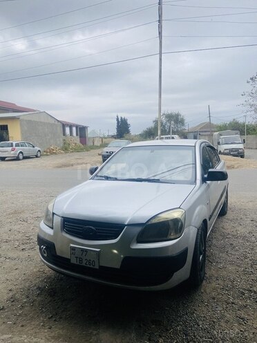 Kia Rio 2009, 400,000 km - 1.5 l - Biləsuvar