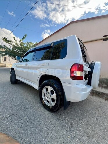Mitsubishi Pajero io 1999, 270,000 km - 1.8 л - Bakı