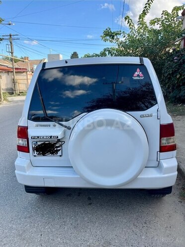 Mitsubishi Pajero io 1999, 270,000 km - 1.8 л - Bakı