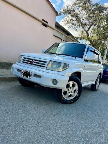 Mitsubishi Pajero io 1999, 270,000 km - 1.8 л - Bakı