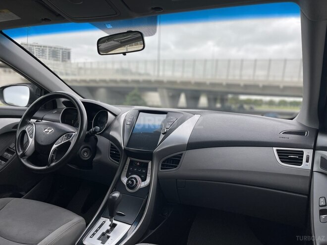 Hyundai Elantra 2011, 145,000 km - 1.8 l - Bakı