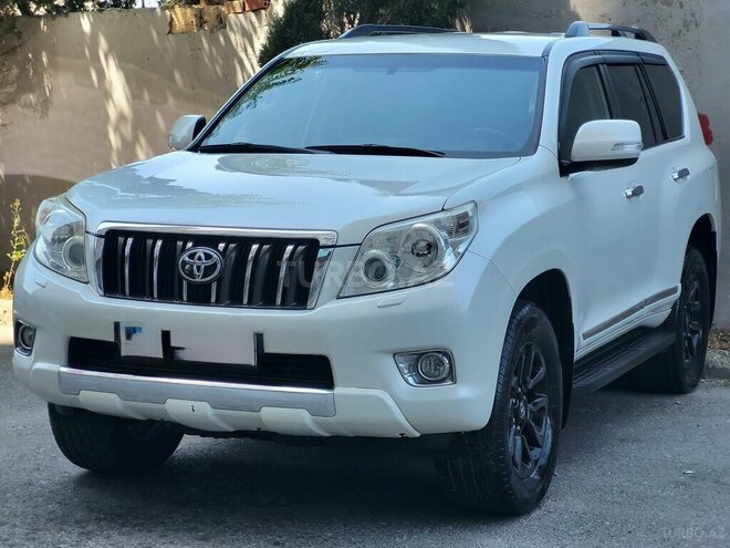 Toyota Land Cruiser Prado 2012, 277,000 km - 3.0 l - Bakı