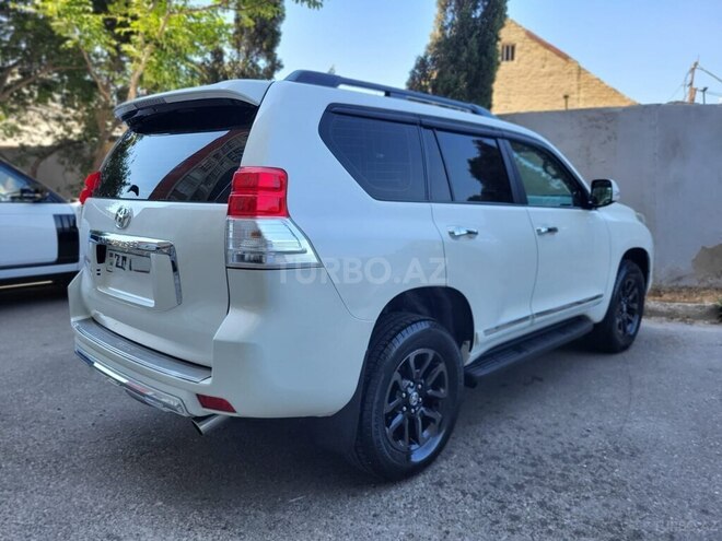 Toyota Land Cruiser Prado 2012, 277,000 km - 3.0 l - Bakı