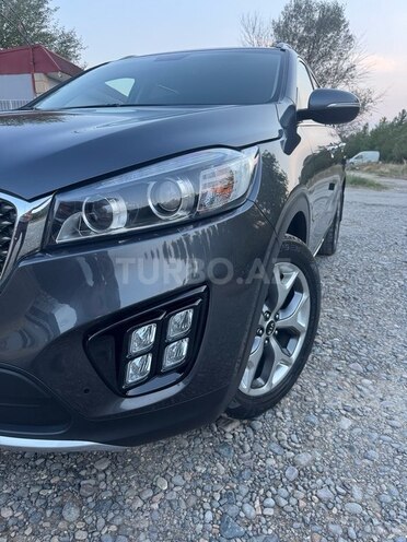 Kia Sorento 2017, 184,000 km - 2.0 l - Şirvan