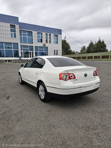 Volkswagen Passat 2010, 213,000 km - 1.8 l - Bərdə
