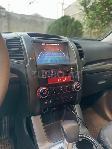 Kia Sorento 2010, 239,000 km - 2.0 l - Bakı