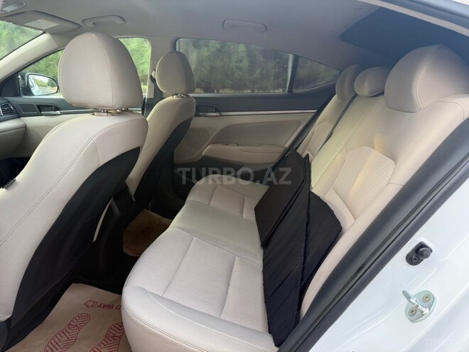 Hyundai Elantra 2017, 140,013 km - 2.0 l - Bakı