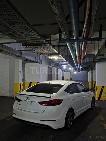 Hyundai Elantra 2017, 140,013 km - 2.0 l - Bakı