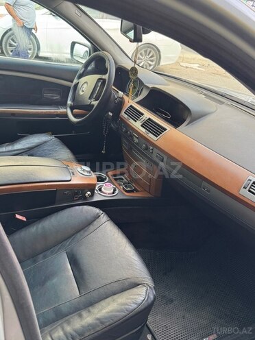 BMW 735 2001, 340,000 km - 3.6 l - Sumqayıt