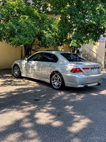 BMW 735 2001, 340,000 km - 3.6 l - Sumqayıt