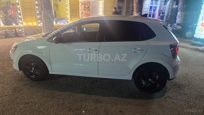 Volkswagen Polo 2011, 186,411 km - 1.4 l - Bakı