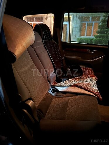 Toyota Land Cruiser Prado 2008, 540,000 km - 2.7 l - Tovuz