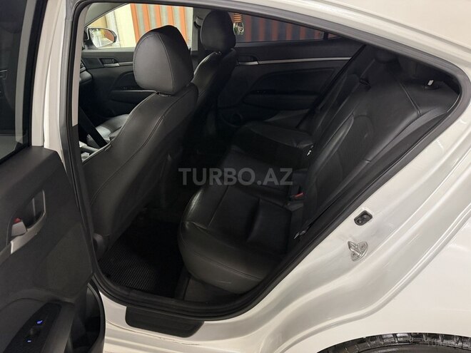 Hyundai Elantra 2018, 98,000 km - 2.0 л - Gəncə