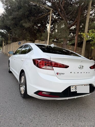 Hyundai Elantra 2019, 113,784 km - 2.0 л - Bakı