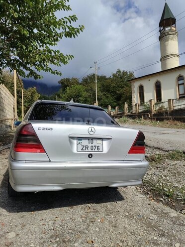Mercedes C 220 1995, 357,456 km - 2.2 l - Qəbələ