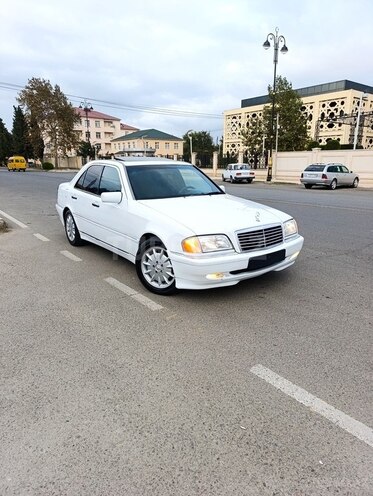 Mercedes C 230 1998, 285,000 km - 2.3 l - Bakı