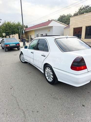 Mercedes C 230 1998, 285,000 km - 2.3 l - Bakı