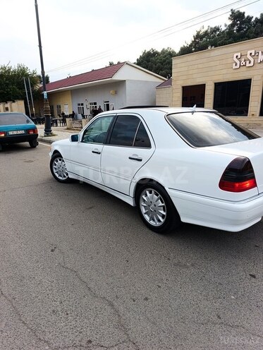 Mercedes C 230 1998, 285,000 km - 2.3 l - Bakı
