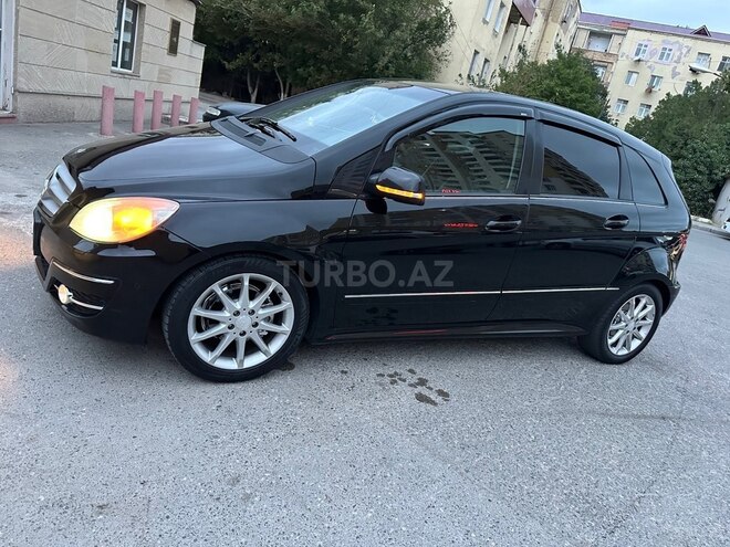 Mercedes B 170 2009, 173,400 km - 1.7 л - Sumqayıt