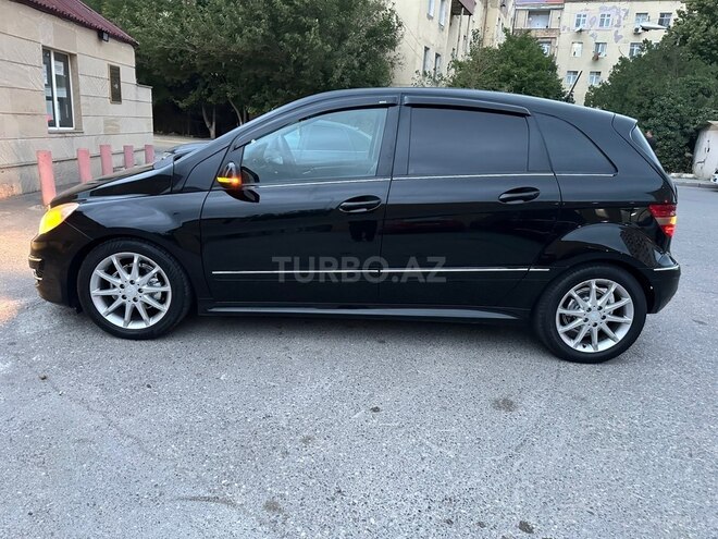 Mercedes B 170 2009, 173,400 km - 1.7 л - Sumqayıt