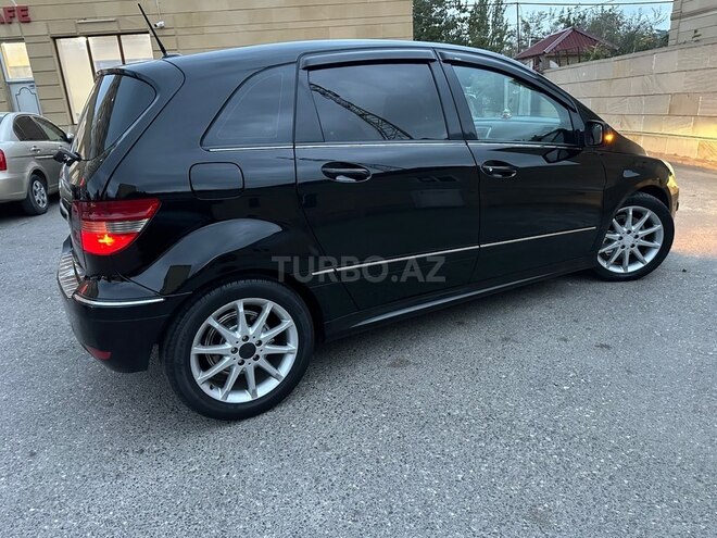 Mercedes B 170 2009, 173,400 km - 1.7 л - Sumqayıt