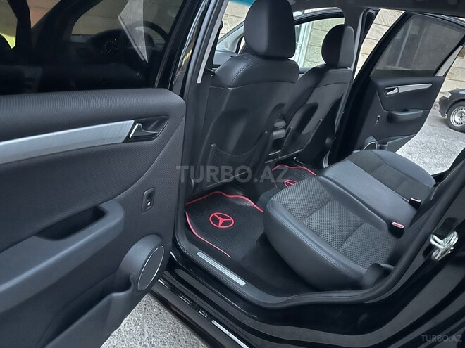 Mercedes B 170 2009, 173,400 km - 1.7 л - Sumqayıt