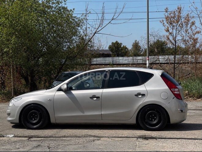 Hyundai i30 2007, 240,000 km - 1.6 l - Şirvan