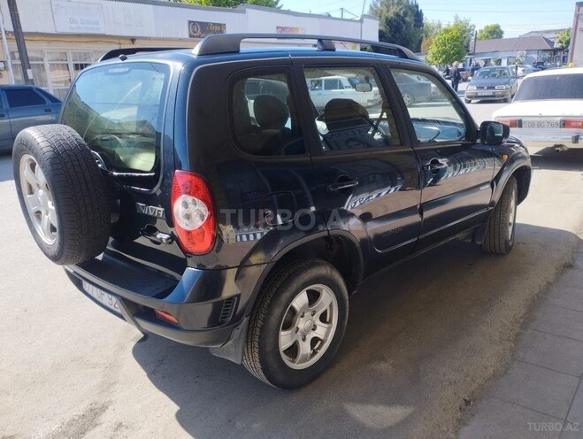 Chevrolet Niva 2010, 110,112 km - 1.7 l - Balakən