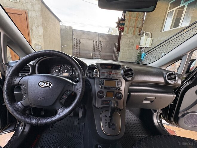 Kia Carens 2011, 135,606 km - 2.0 l - Mingəçevir