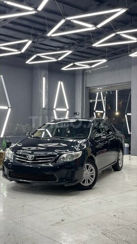 Toyota Corolla 2013, 290,000 km - 1.6 l - Bakı