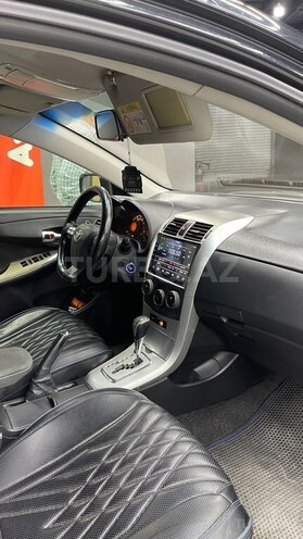 Toyota Corolla 2013, 290,000 km - 1.6 l - Bakı