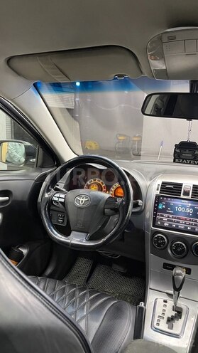 Toyota Corolla 2013, 290,000 km - 1.6 l - Bakı
