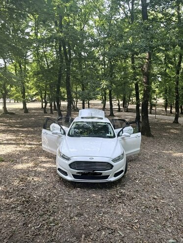 Ford Fusion (North America) 2013, 234,000 km - 1.6 l - Şirvan