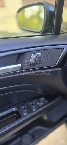 Ford Fusion (North America) 2019, 206,000 km - 2.0 л - Bakı