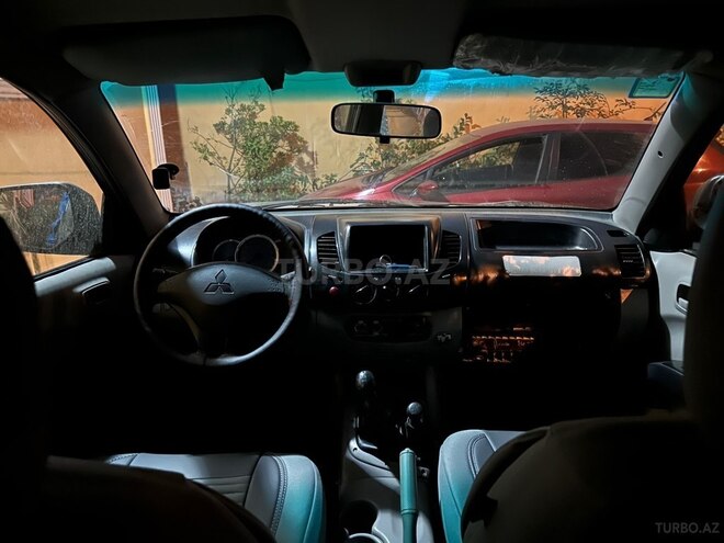 Mitsubishi L200 2008, 558,000 km - 2.5 l - Bakı