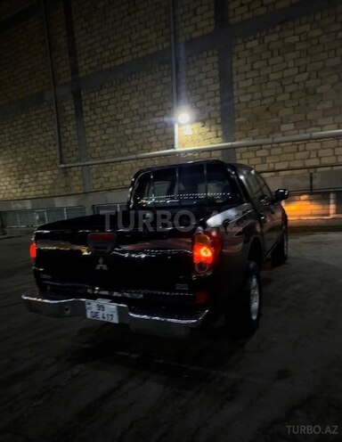 Mitsubishi L200 2008, 558,000 km - 2.5 l - Bakı