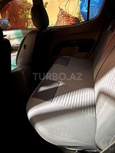 Mitsubishi L200 2008, 558,000 km - 2.5 l - Bakı