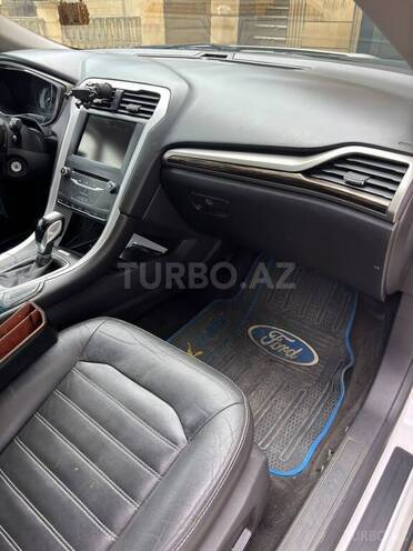 Ford Fusion (North America) 2013, 300,000 km - 2.0 л - Bakı