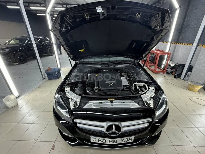 Mercedes C 300 4MATIC 2018, 90,000 km - 2.0 l - Qusar